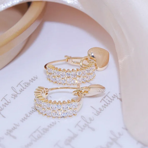 ❤️14k gold diamond earrings❤️ - Picture 4 of 9